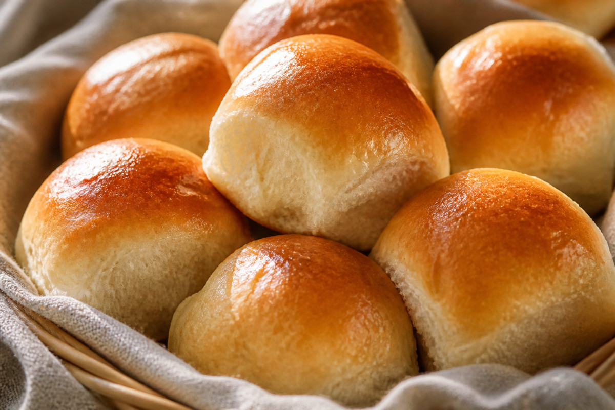 Soft Dinner Rolls